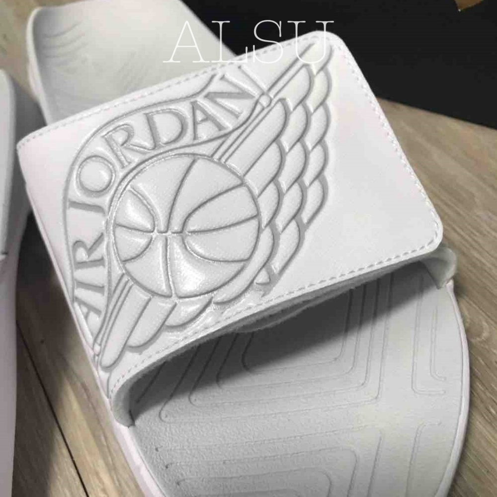 NWT Nike Jordan Hydro 7 GS White AUTHENTIC - Picture 6 of 8